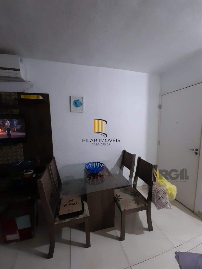 Apartamento 2 Dormitório(s) Bairro Mario Quintana
