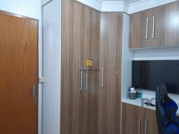 Casa 4 Dormitório(s) Bairro Hípica