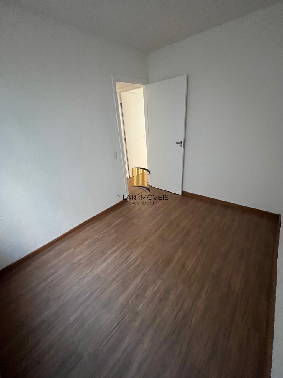 Apartamento 2 dormitórios no bairro Restinga