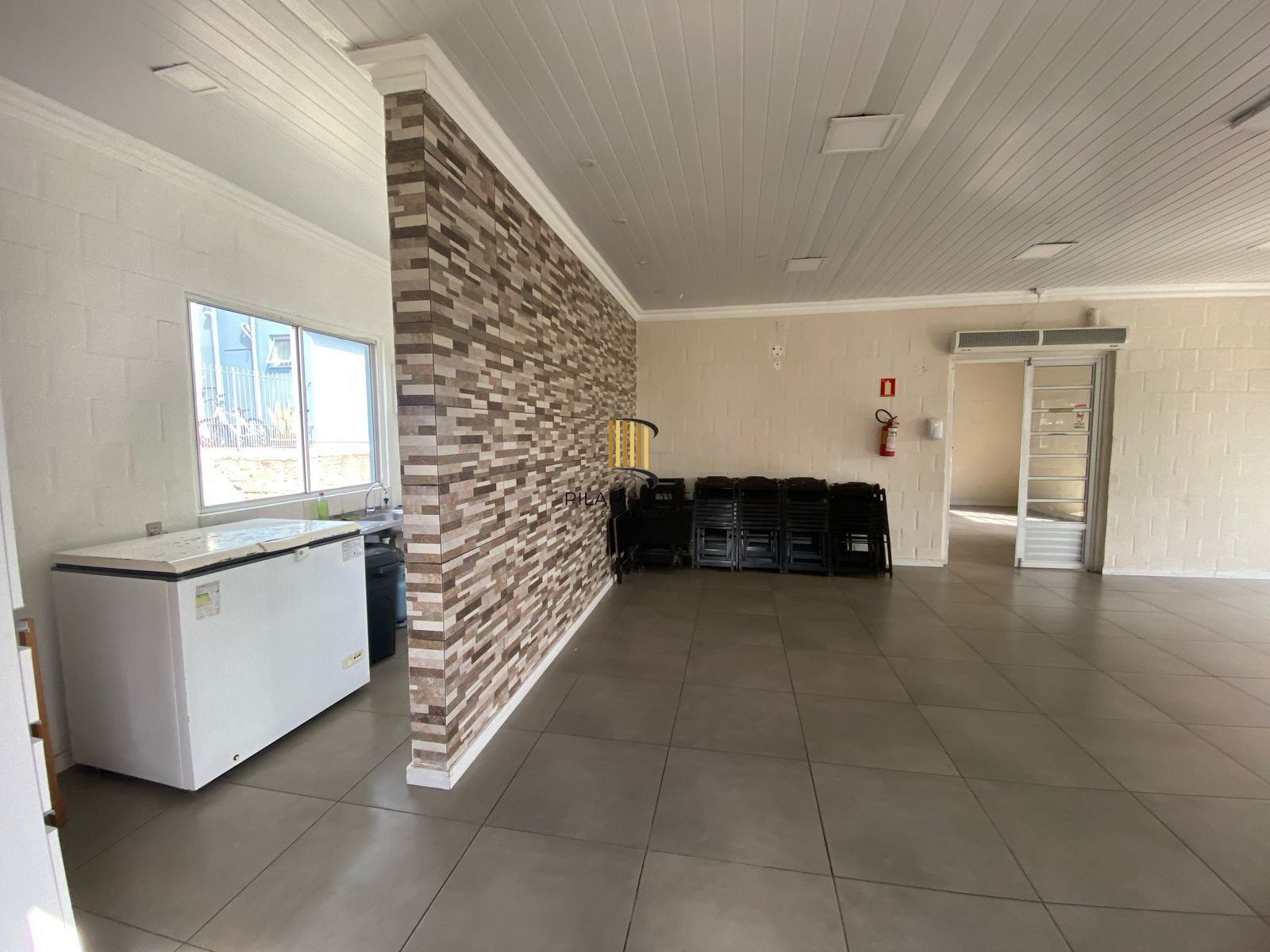 Apartamento 2 dormitórios no bairro Campo Novo