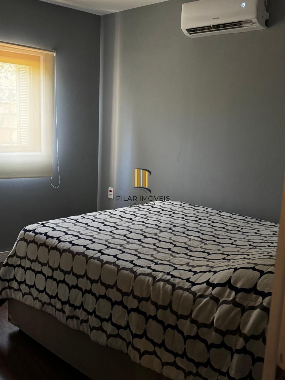 Casa Comercial 2 dormitórios no bairro Belém Novo