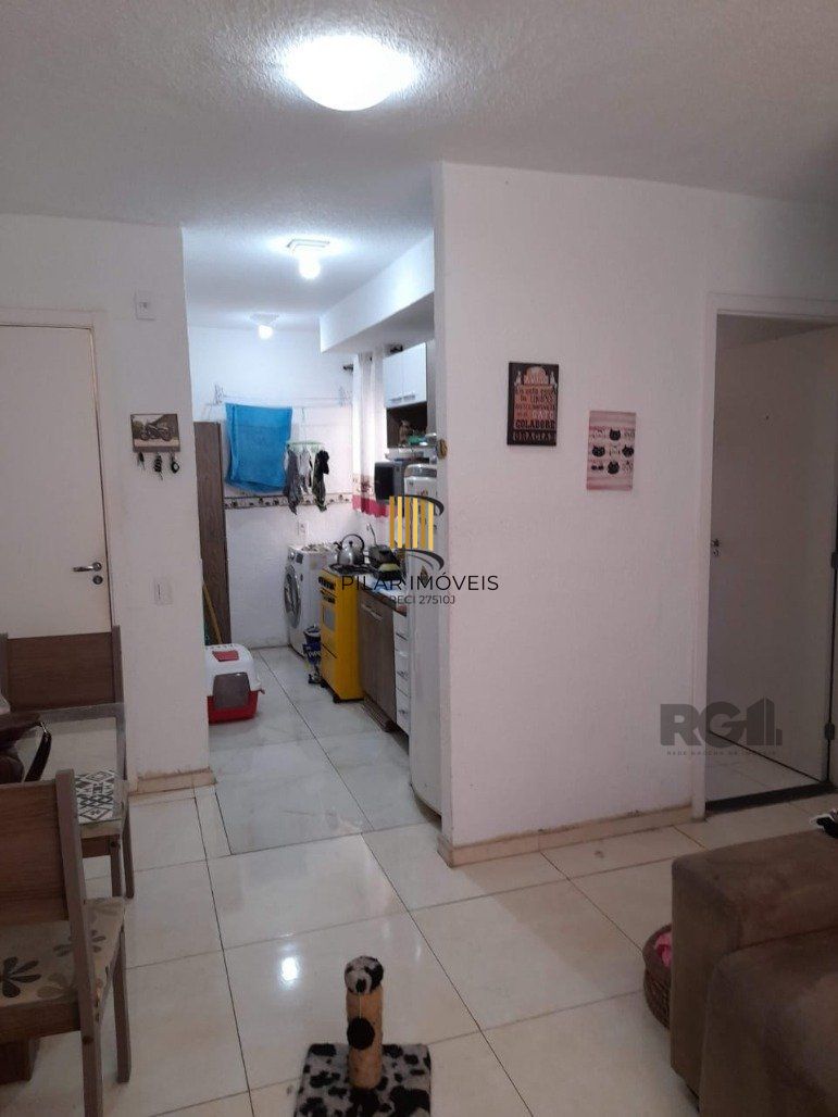 Apartamento 2 Dormitório(s) Bairro Mario Quintana