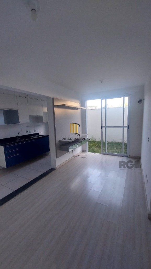 Apartamento 2 Dormitório(s) Bairro Morro Santana