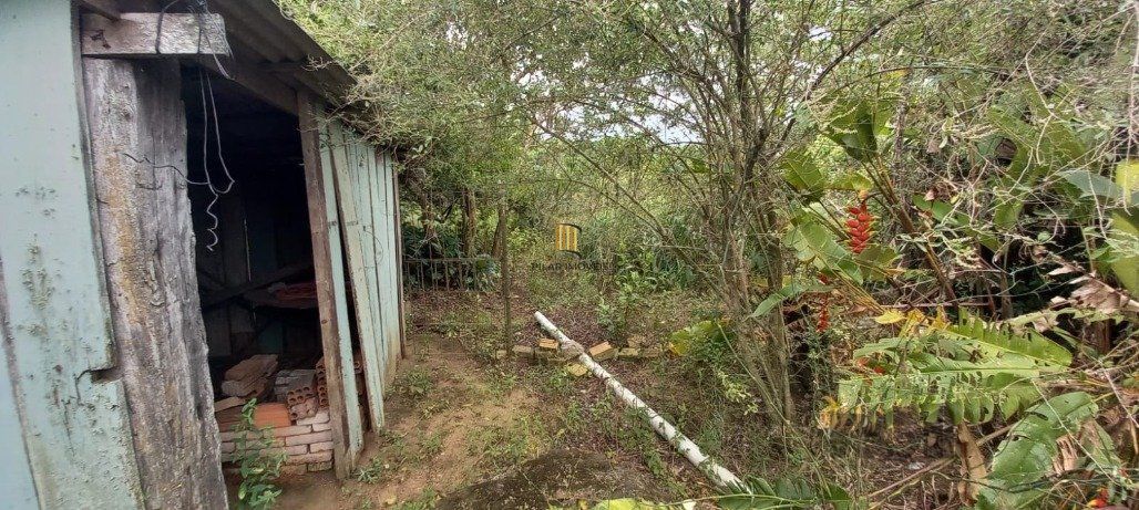 Casa 2 dormitórios no bairro Vila Nova