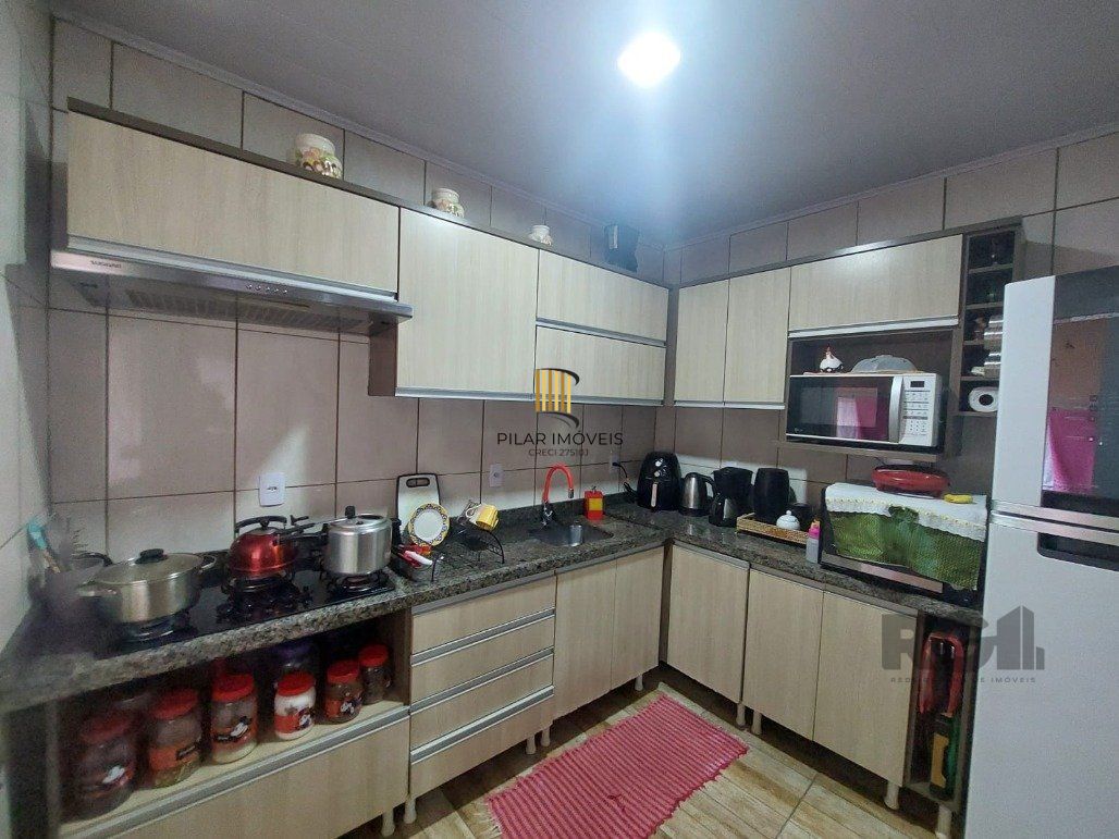 Casa 3 Dormitório(s) Bairro Restinga