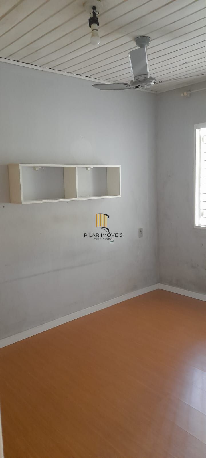 Casa 2 dormitórios no bairro Hípica