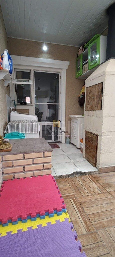 Casa Condominio 2 Dormitório(s) Bairro Hípica