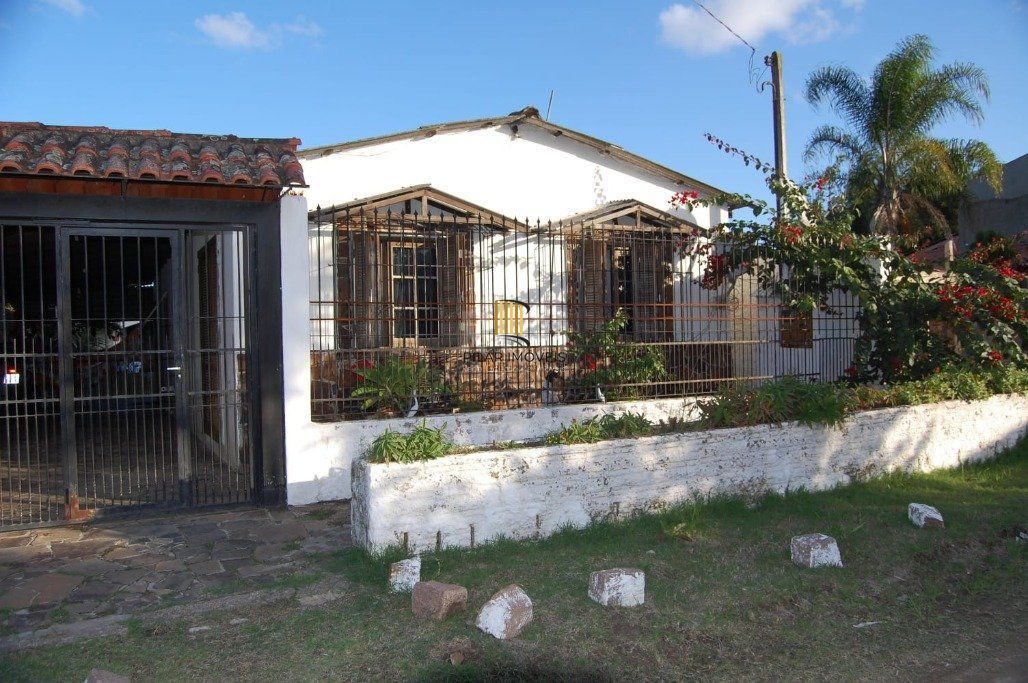 Casa 2 Dormitório(s) Bairro Ponta Grossa