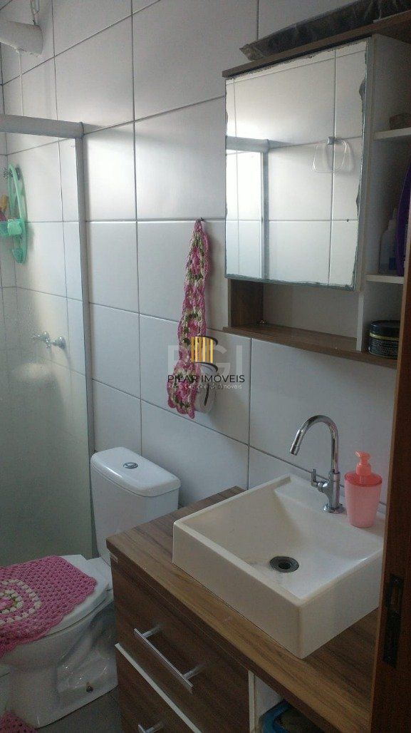 Sobrado 2 Dormitório(s) Bairro Restinga