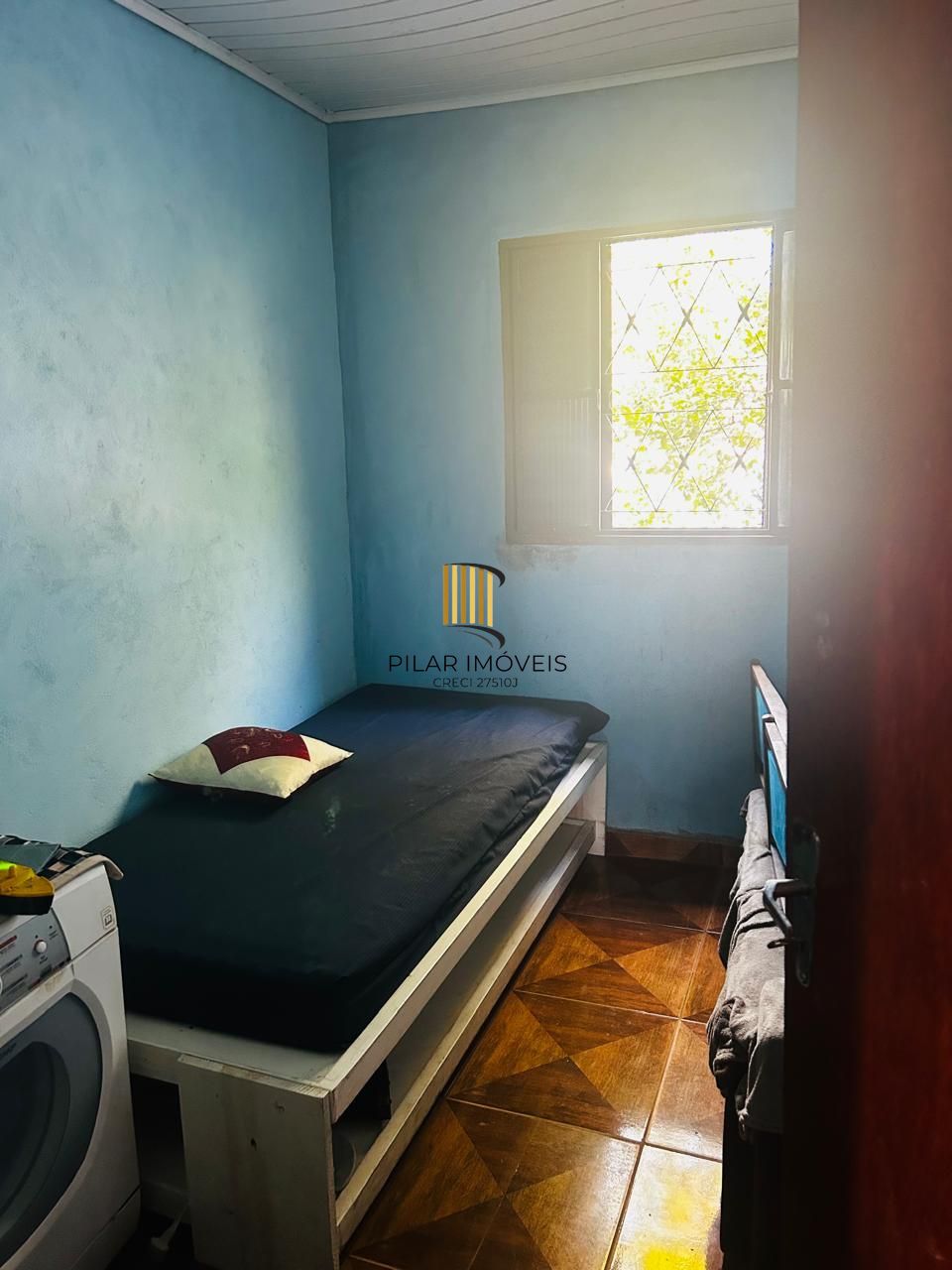 Casa 2 dormitórios no bairro Restinga