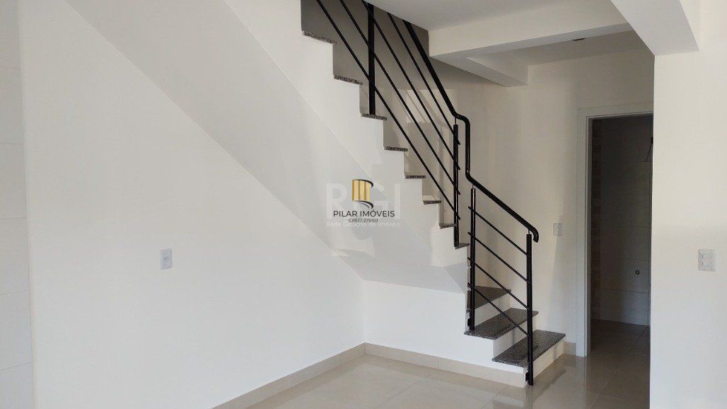 Sobrado para Venda - 88.32m², 3 dormitórios, sendo 2 suites, 1 vaga - Espirito Santo