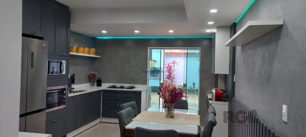 Casa 2 Dormitório(s) Bairro Guarujá - Pilar Imóveis