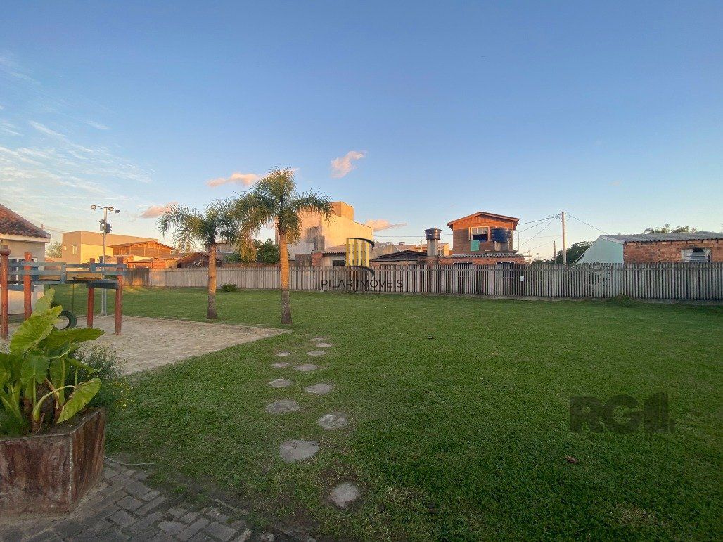 Casa Condominio 2 Dormitório(s) Bairro Ponta Grossa
