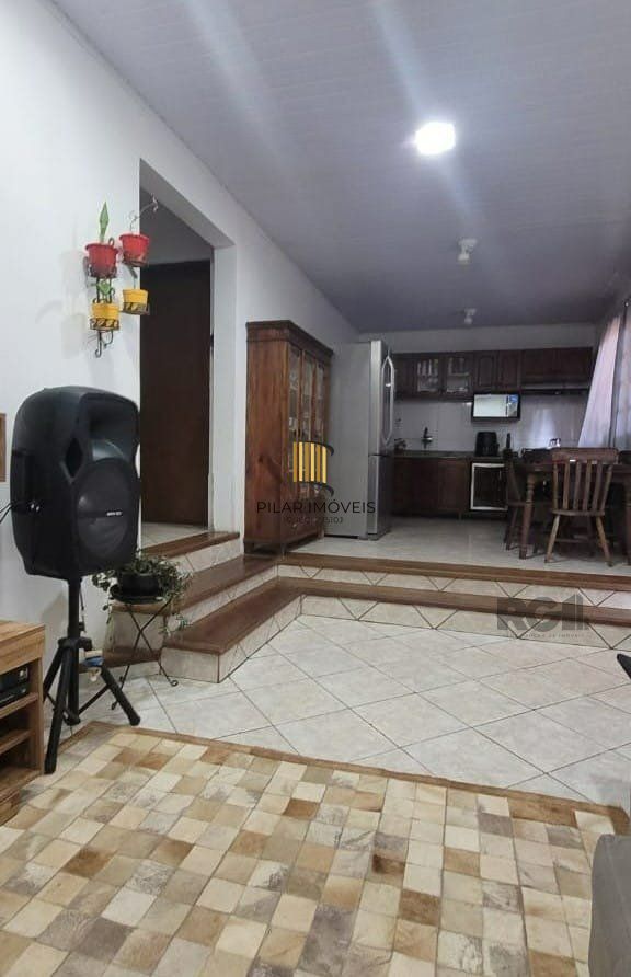 Casa 2 Dormitório(s) Bairro Ipanema