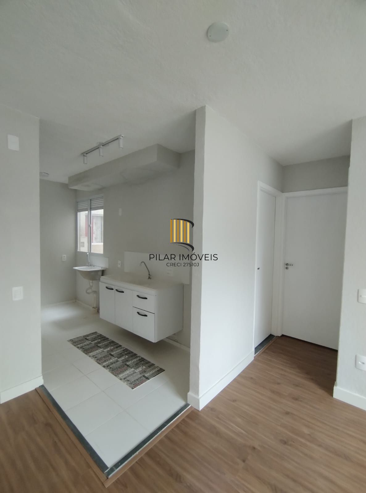 Apartamento 2 dormitórios no bairro Restinga