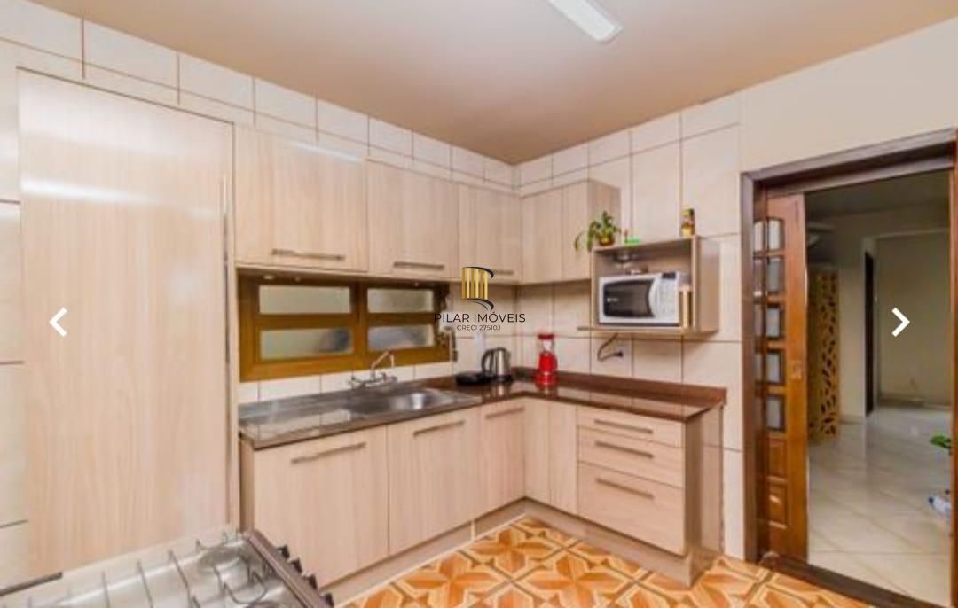 Sobrado de 3 Andares - Vila Nova