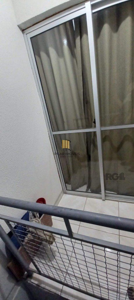 Apartamento para Venda - 45m², 2 dormitórios, 1 vaga - Restinga