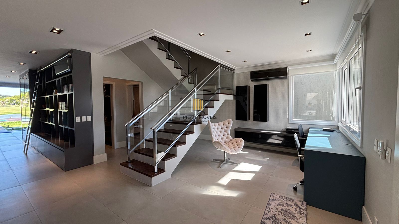 Casa 5 dormitórios no bairro Belém Novo