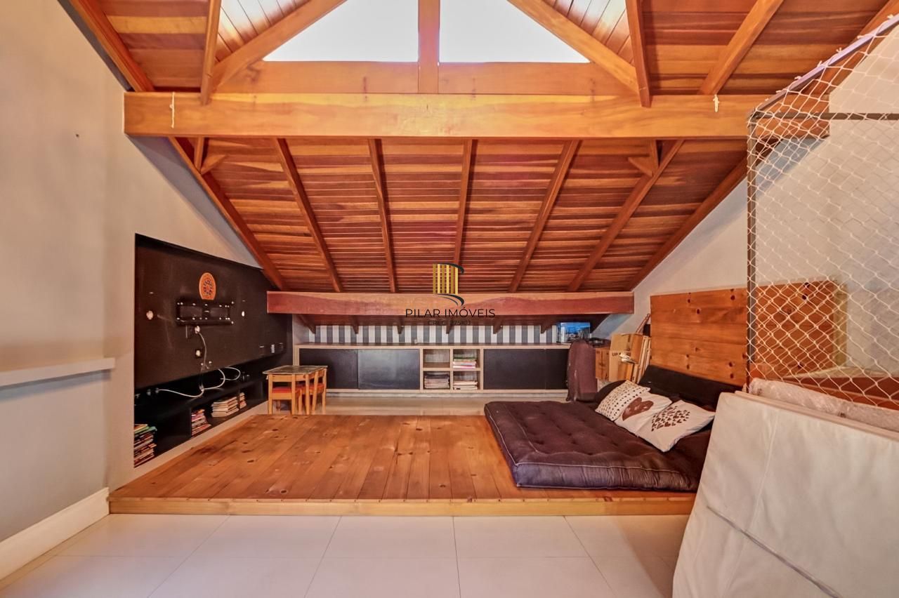 Casa de Condomínio 3 dormitórios no bairro Vila Nova