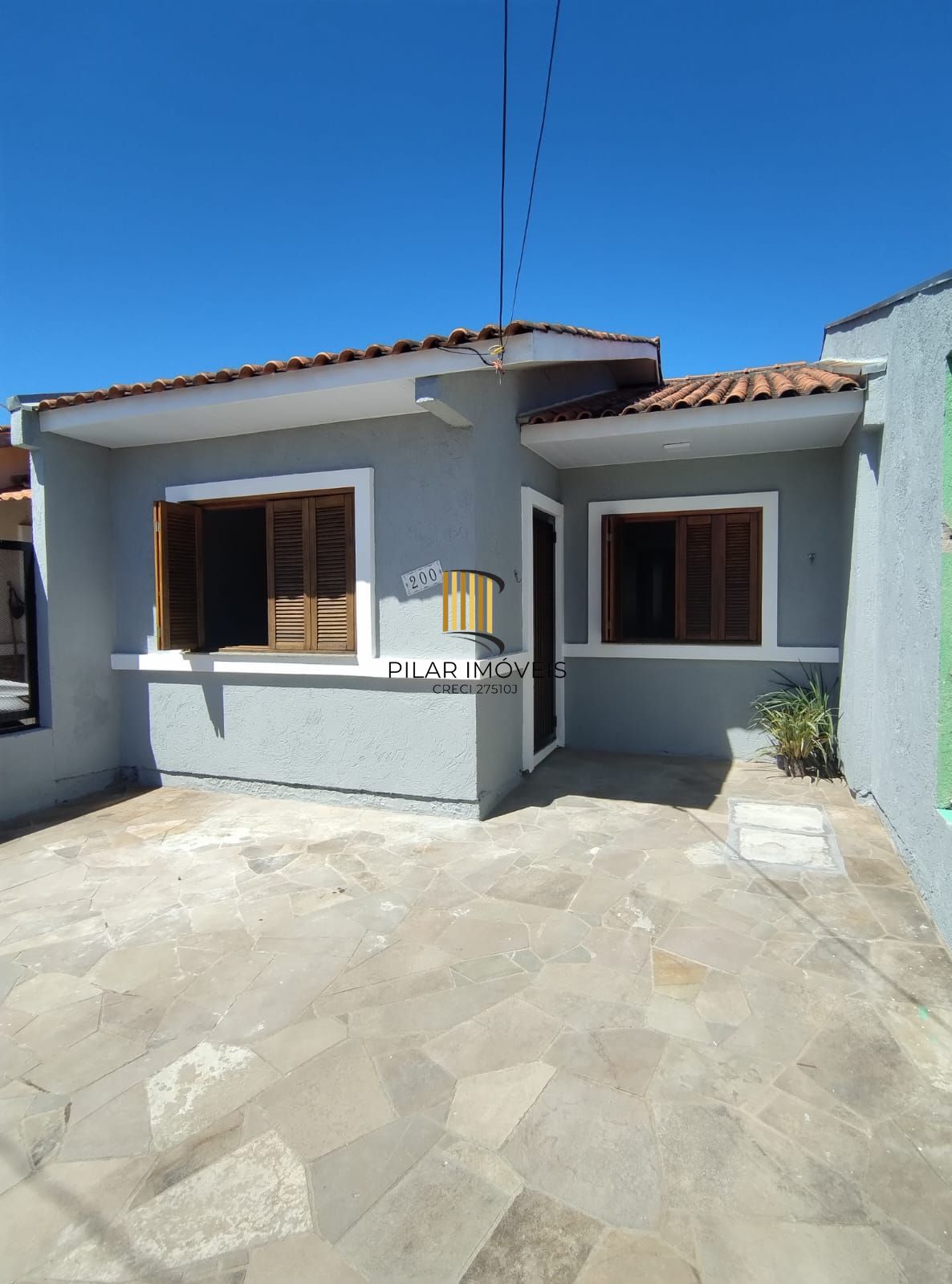 Casa 3 dormitórios no bairro Hípica