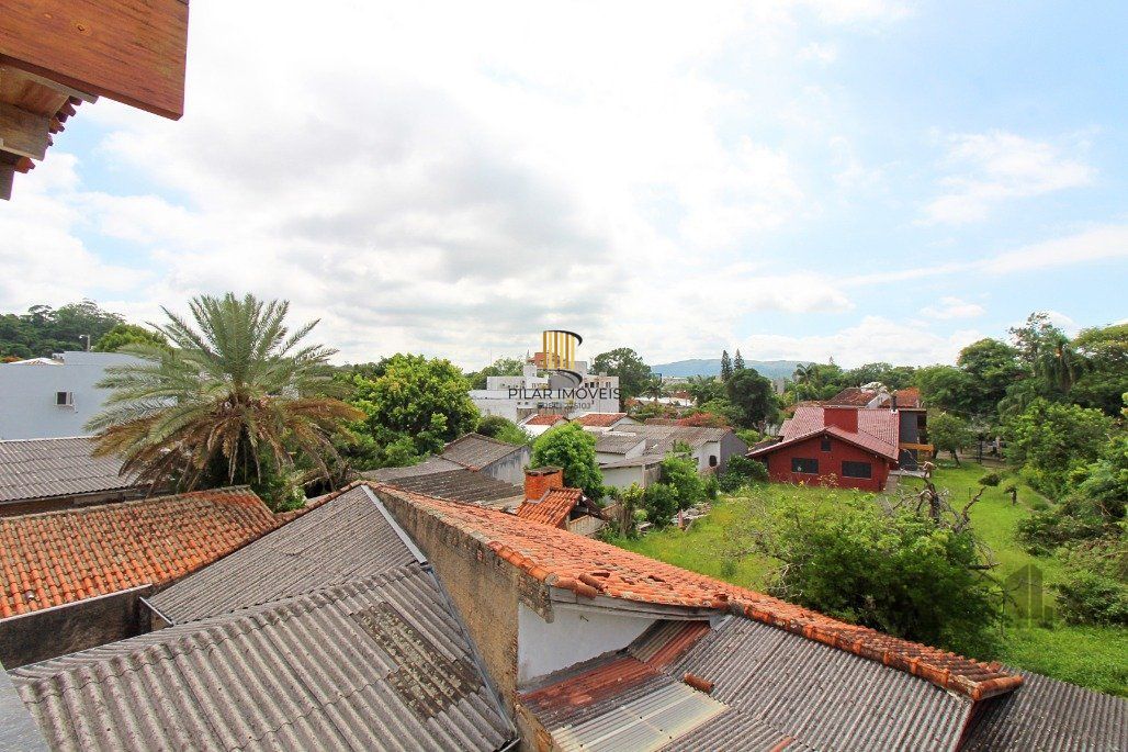 Sobrado para Venda - 218m², 4 dormitórios, sendo 3 suites, 2 vagas - Ipanema