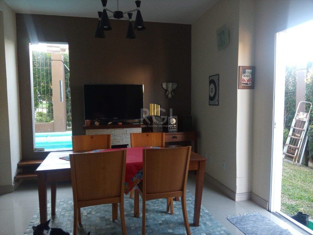 Casa 3 Dormitório(s) Bairro Imperial Parque