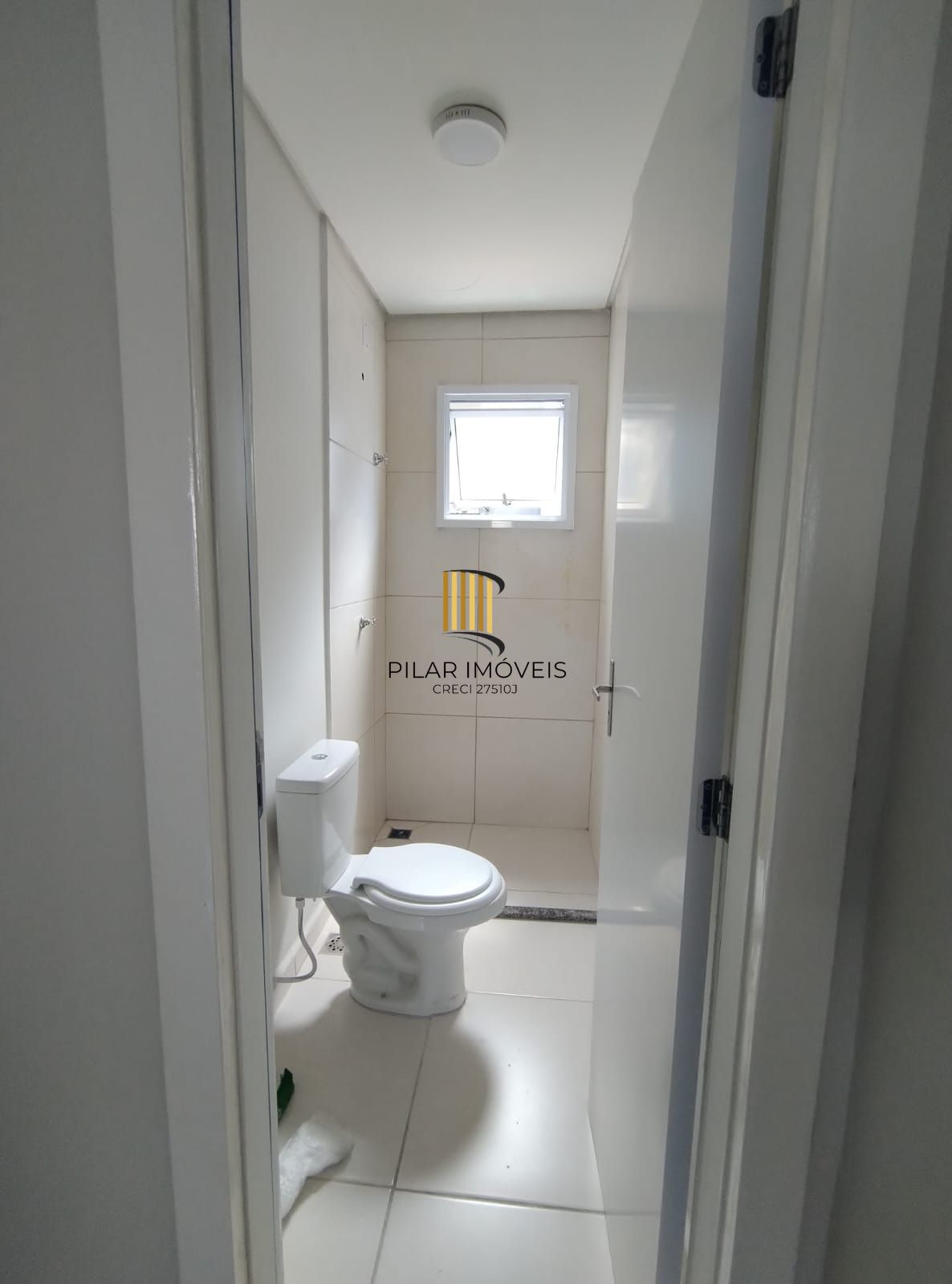 Casa 2 dormitórios no bairro Restinga