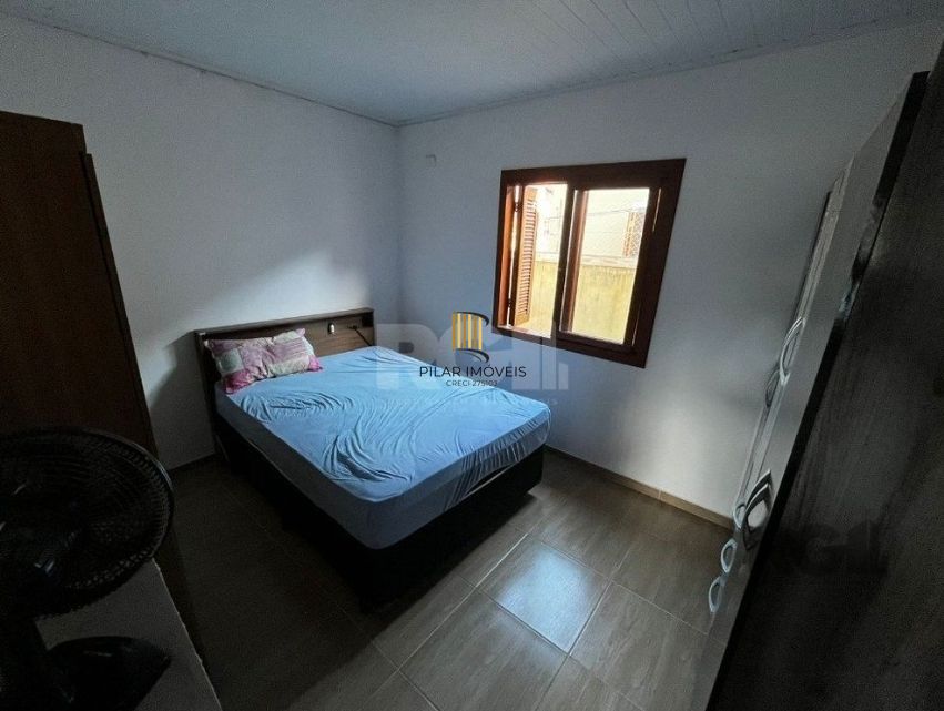 Casa 2 dormitórios no bairro Hípica