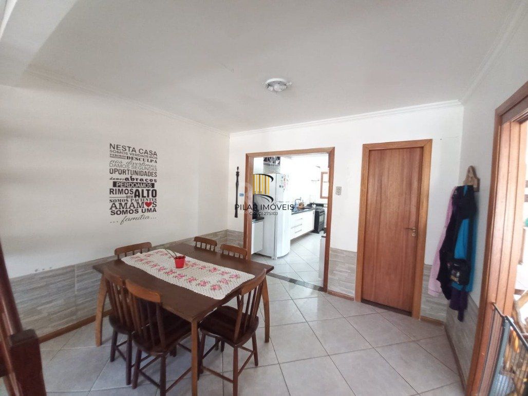 Casa 4 Dormitório(s) Bairro Espirito Santo