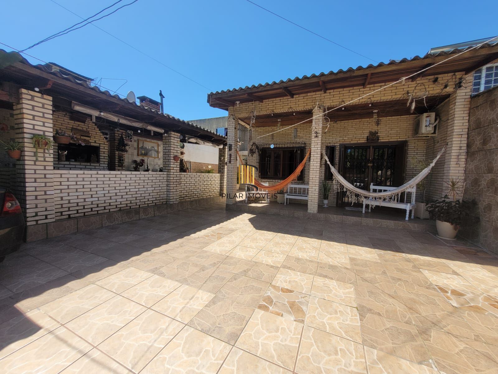 Casa 4 dormitórios no bairro Restinga - Pilar Imóveis