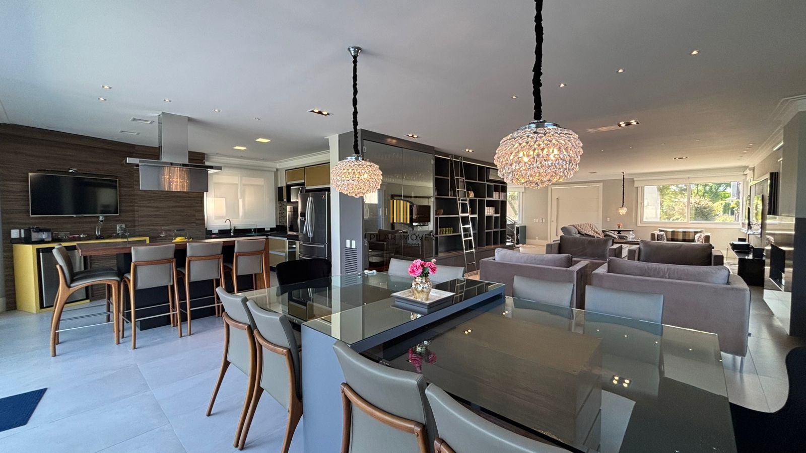 Casa 5 dormitórios no bairro Belém Novo