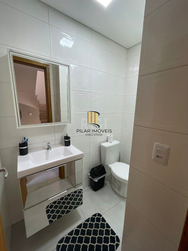 Duplex 3 Dormitório(s) Bairro Restinga