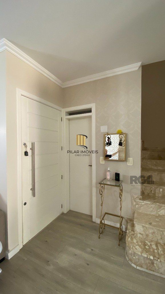 Casa 3 Dormitório(s) Bairro Hípica