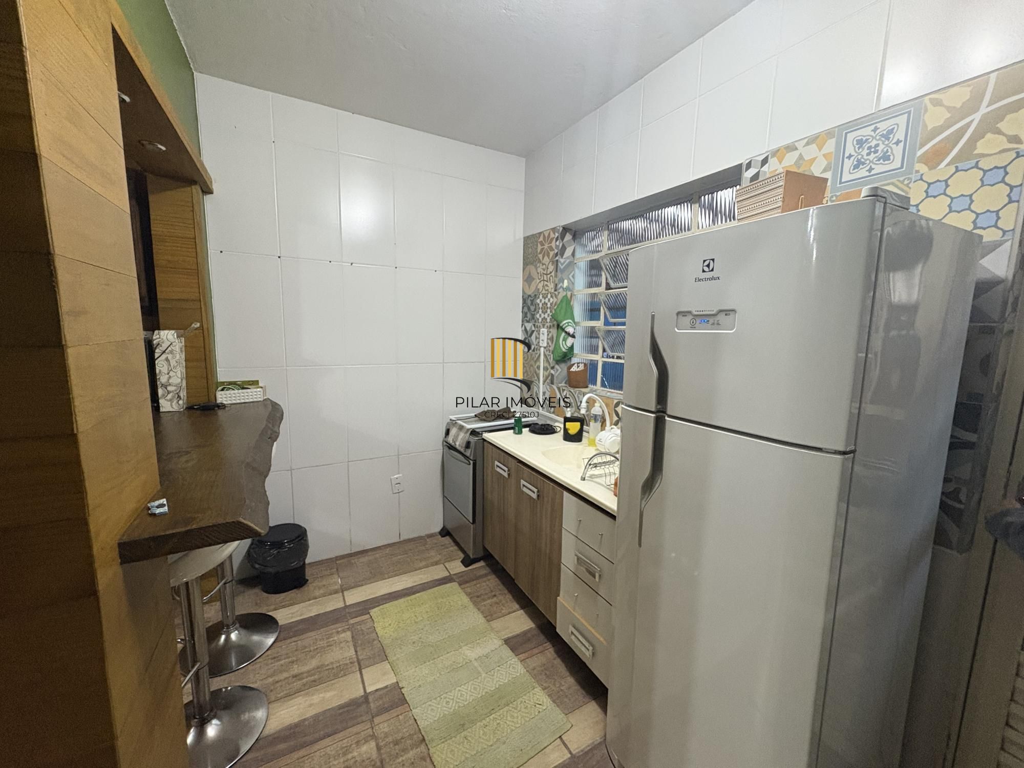 Sobrado 2 dormitórios no bairro Belém Novo