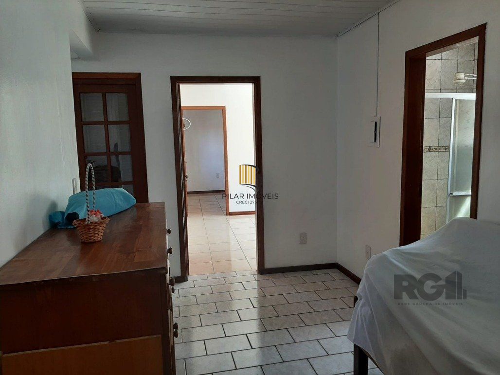Casa 5 Dormitório(s) Bairro Campo Novo