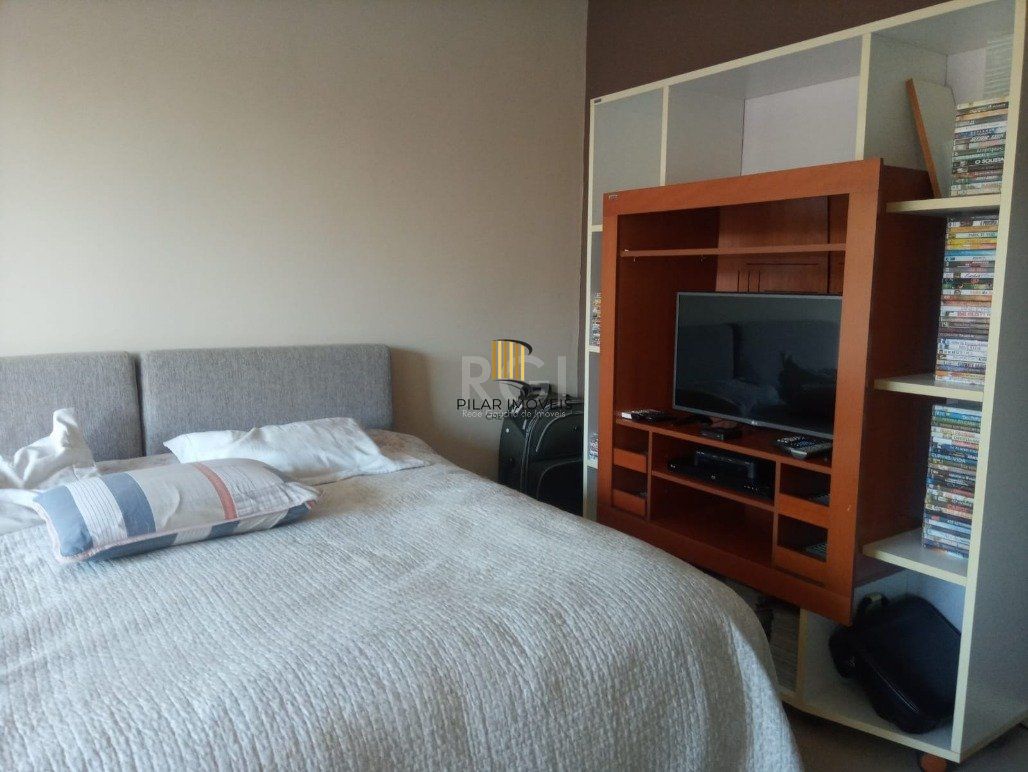 Casa 3 Dormitório(s) Bairro Imperial Parque