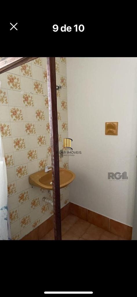 Apartamento 2 Dormitório(s) Bairro Rubem Berta