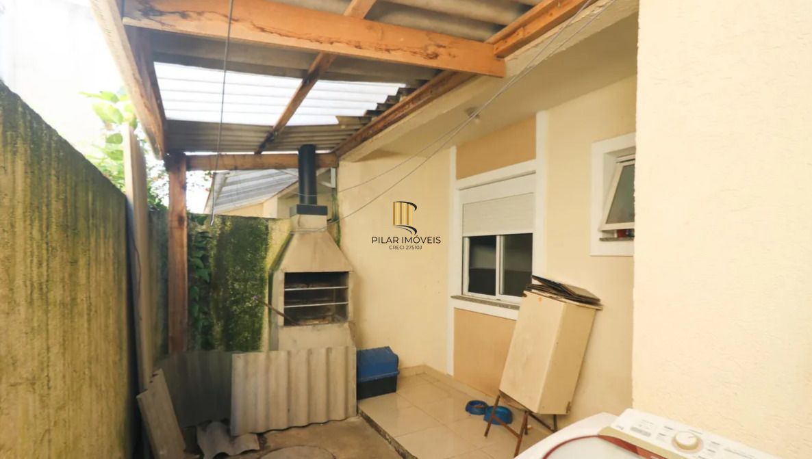 Casa 2 dormitórios no bairro Aberta dos Morros