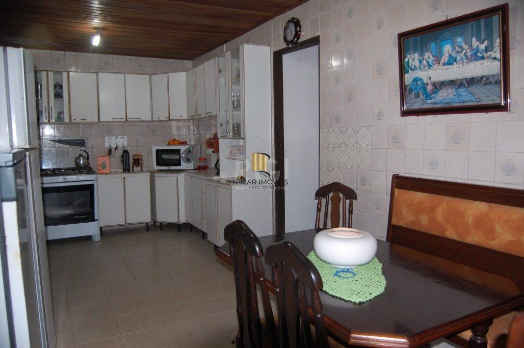 Casa 2 Dormitório(s) Bairro Ponta Grossa