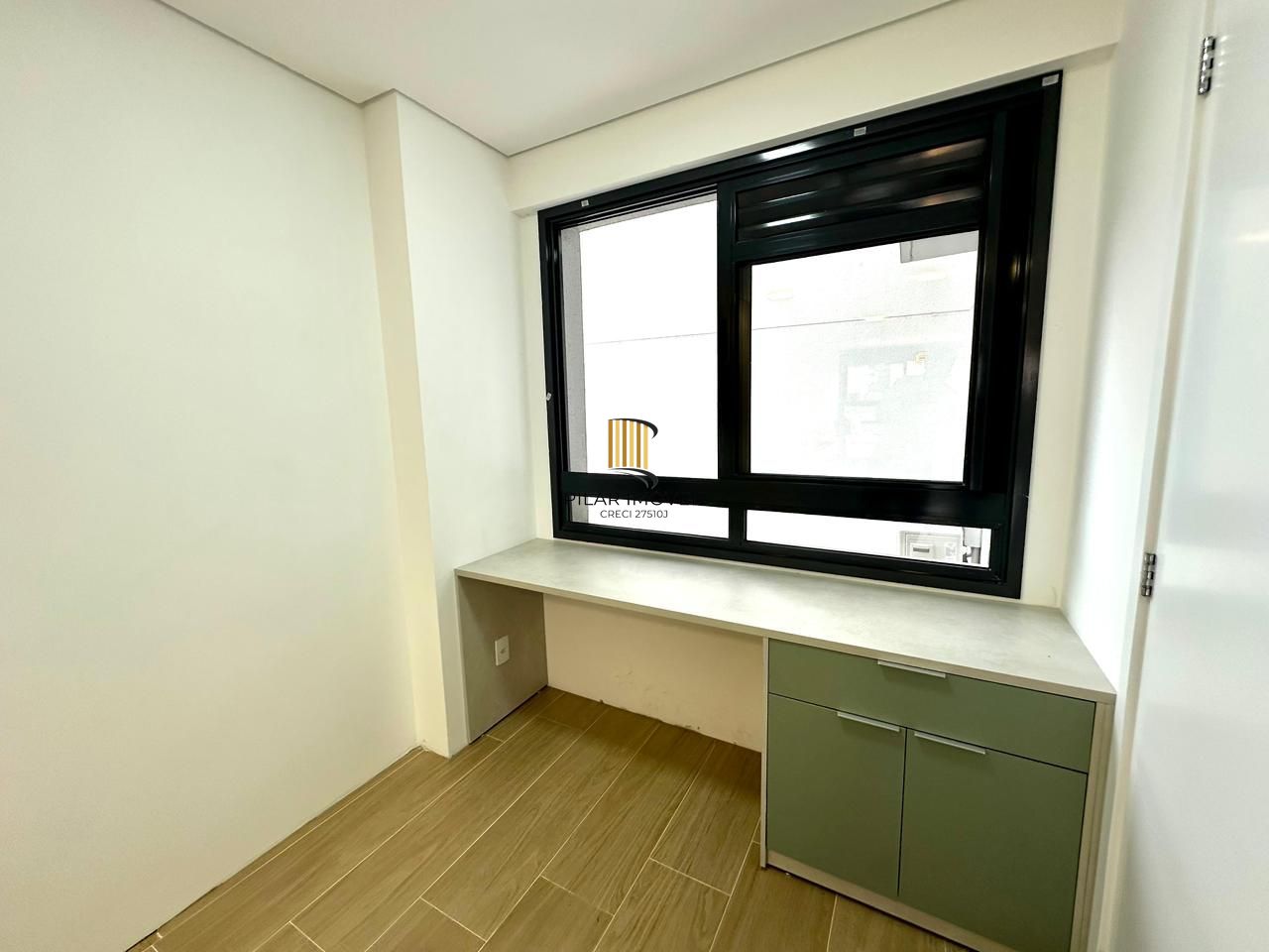 Apartamento 2 dormitórios no bairro Cristal