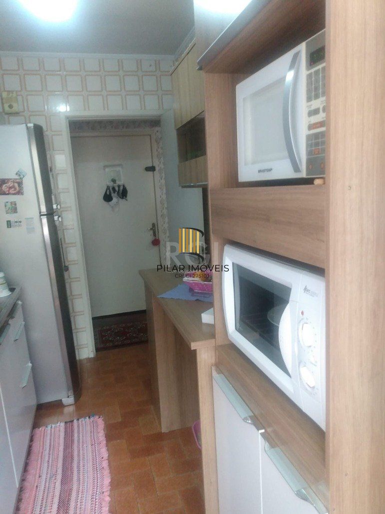 Apartamento para Venda - 48m², 2 dormitórios, 1 vaga - Rubem Berta