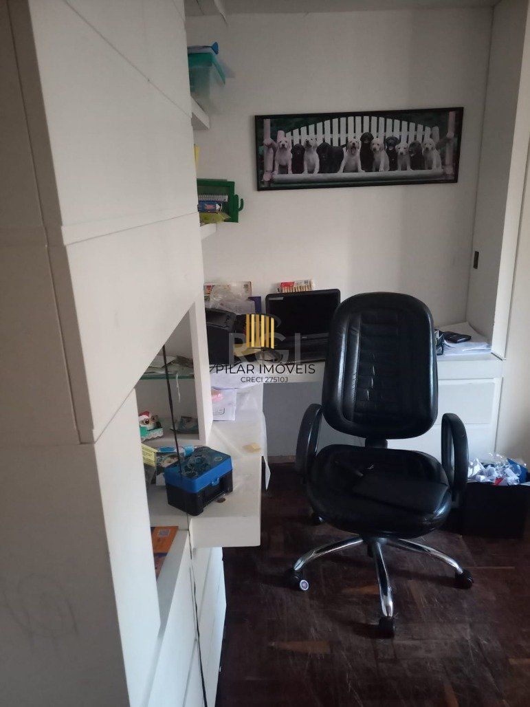 Casa para Venda - 256.44m², 4 dormitórios, sendo 1 suites, 4 vagas - Cavalhada