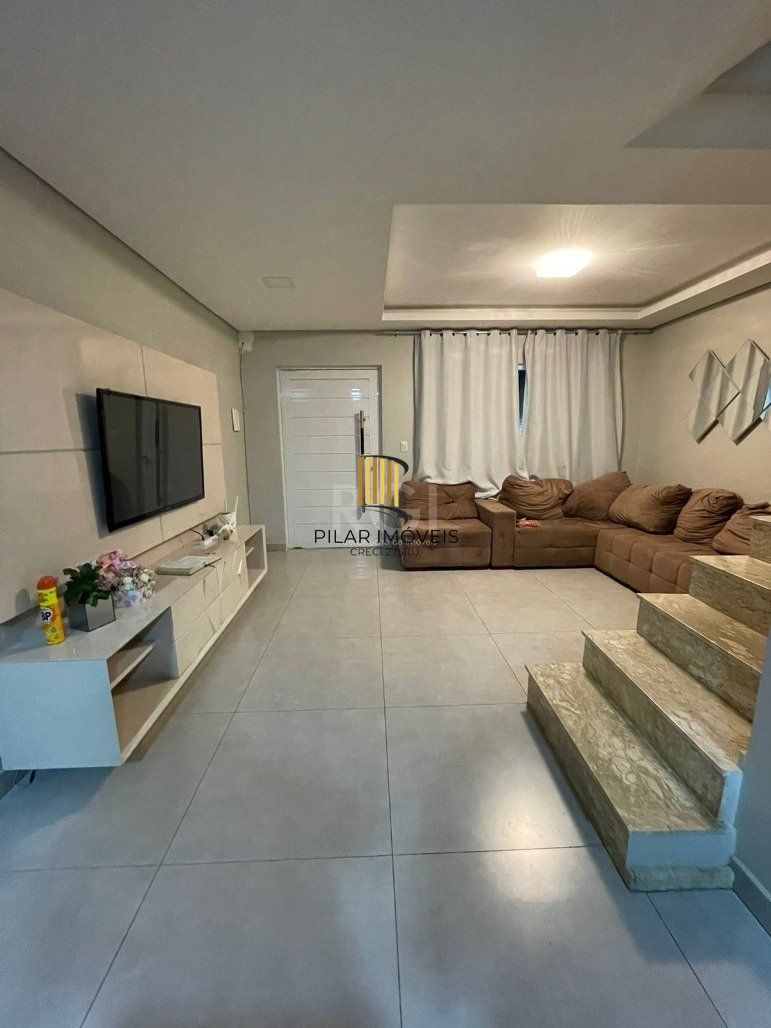 Duplex 3 Dormitório(s) Bairro Restinga