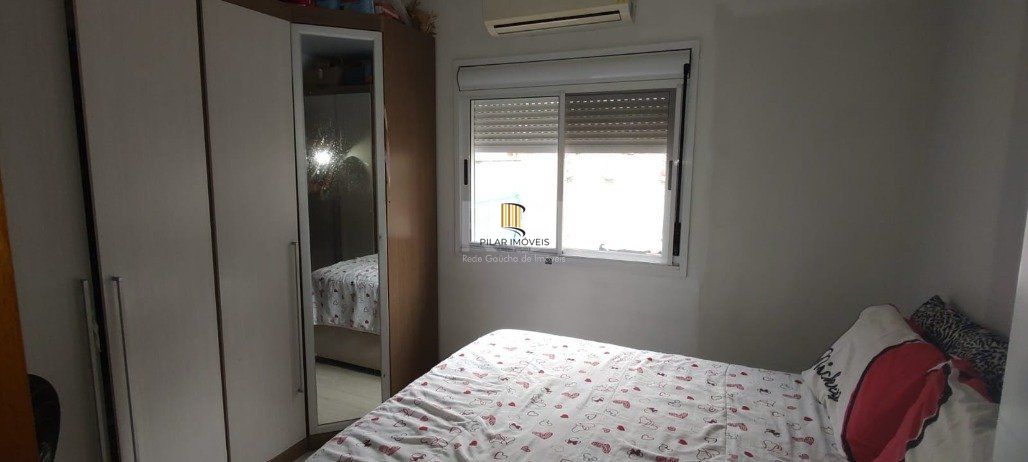 Casa Condominio 2 Dormitório(s) Bairro Hípica