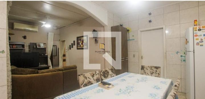 Casa 3 dormitórios no bairro Morro Santana