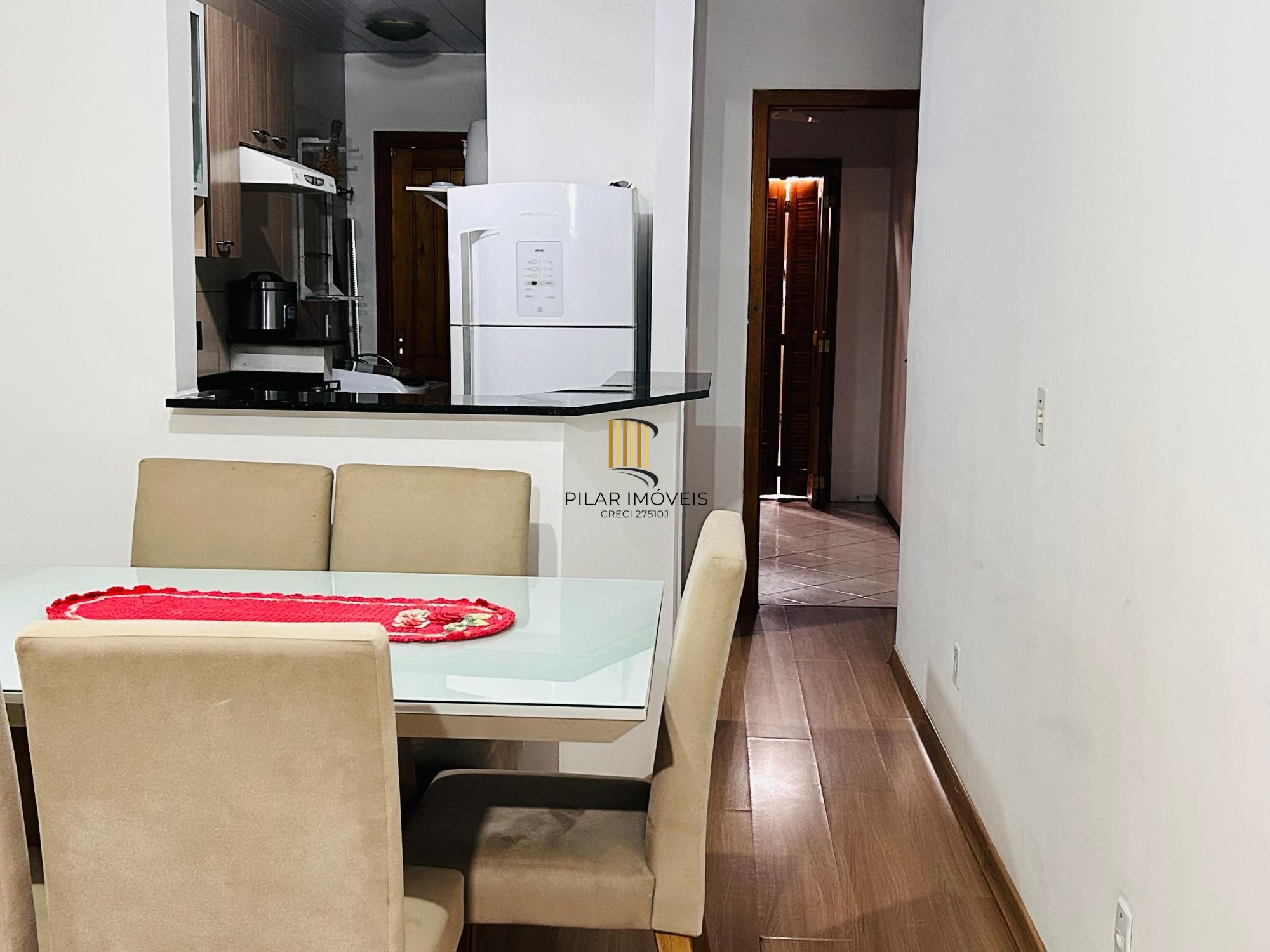 Casa 4 dormitórios no bairro Hípica