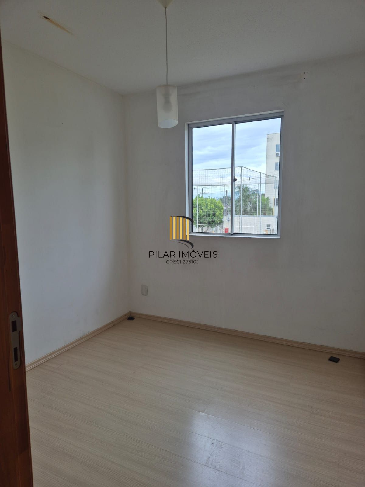 Apartamento 2 dormitórios no bairro Restinga