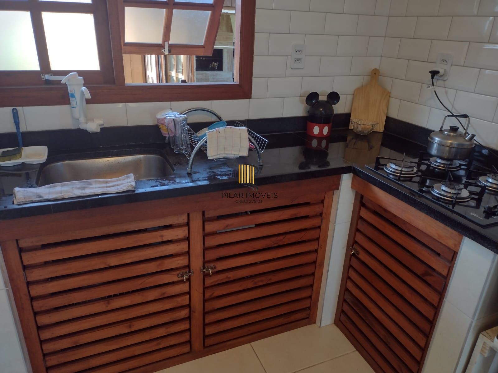 Casa 2 dormitórios no bairro Quintão