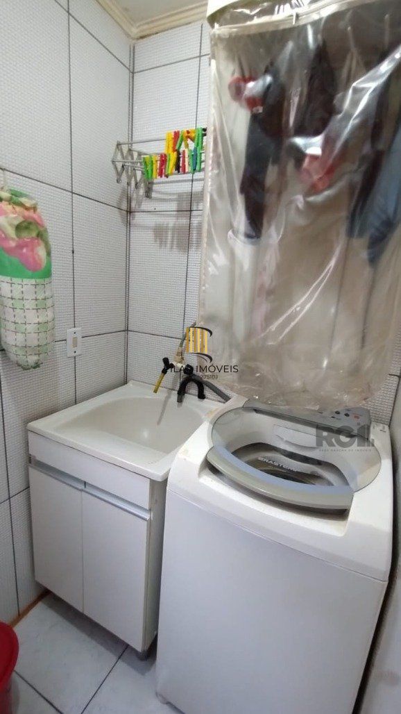 Apartamento 2 Dormitório(s) Bairro Restinga