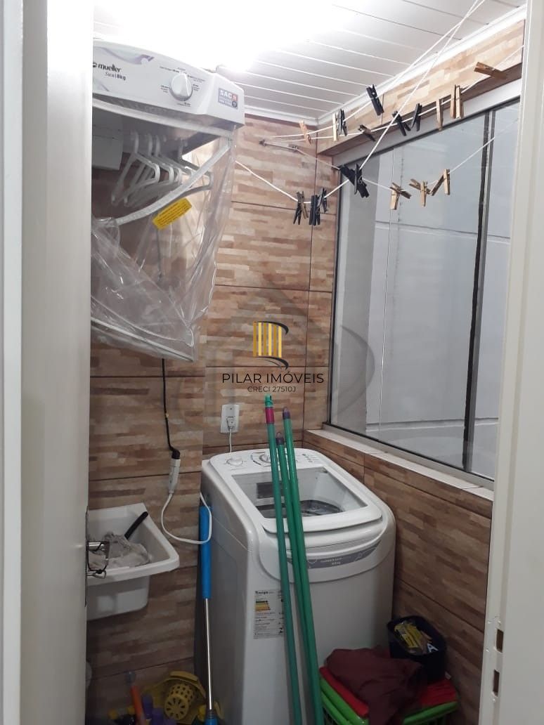 Apartamento para Venda - 45m², 2 dormitórios, 1 vaga - Restinga